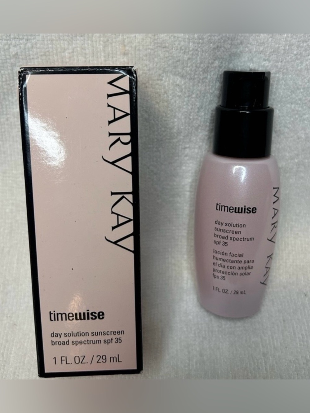 2 Bottles Mary Kay Timewise Day Solution Sunscreen SPF 35 - EXPIRED 1 oz